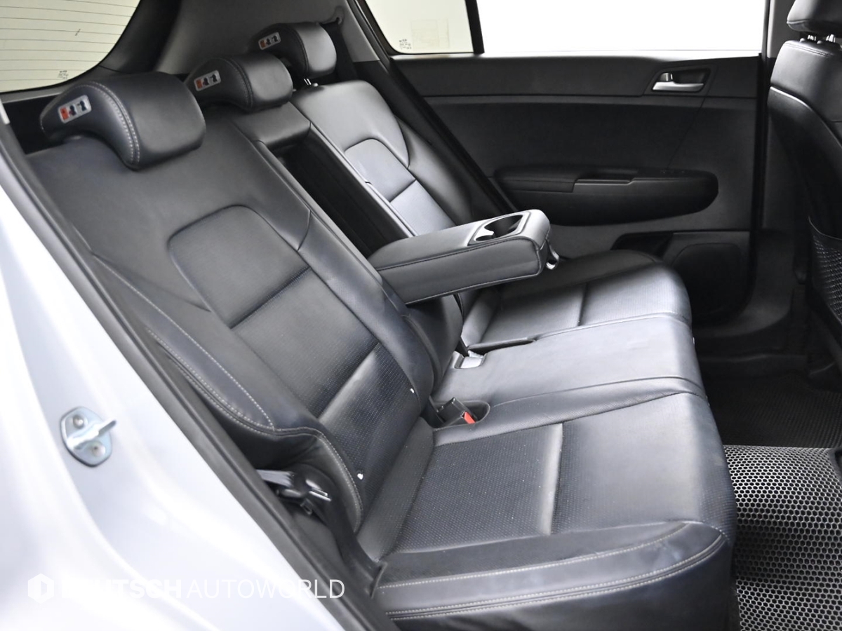 기아 신형 스포티지 R2.0 2WD 노블레스 - 이미지 12