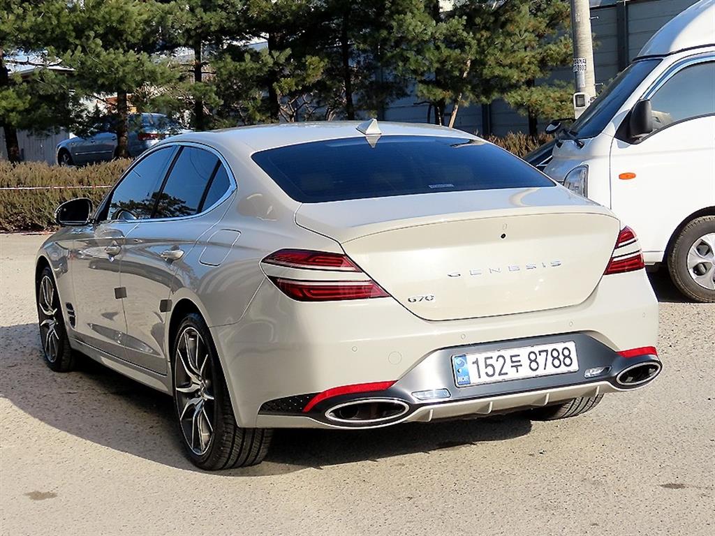제네시스 더 뉴G70 가솔린 2.5T 2WD 기본형 - 이미지 18