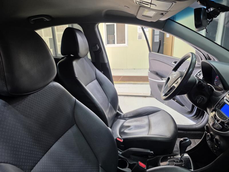 현대 엑센트 신형 1.6 VGT 프리미어 - 이미지 6