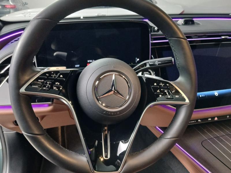 벤츠 E클래스(6세대) E300 4매틱 익스클루시브 - 이미지 3