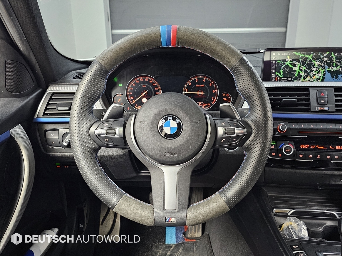 BMW 3시리즈(6세대) 320i M 스포츠 - 이미지 11