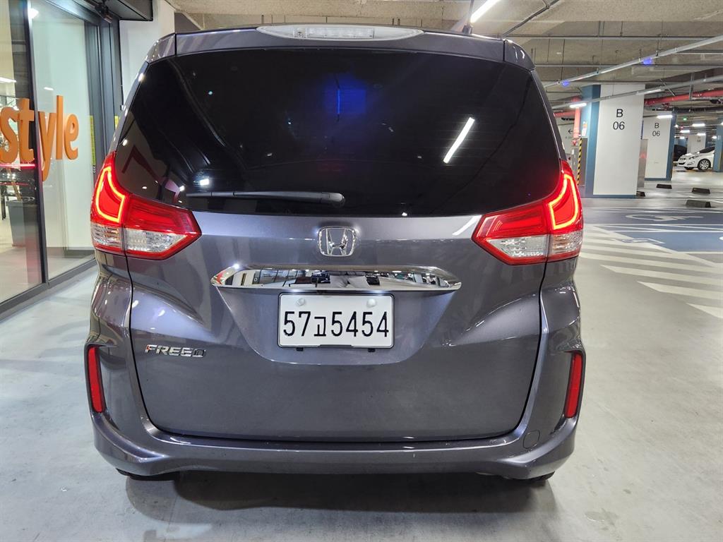 혼다 프리드 1.5 - 이미지 11