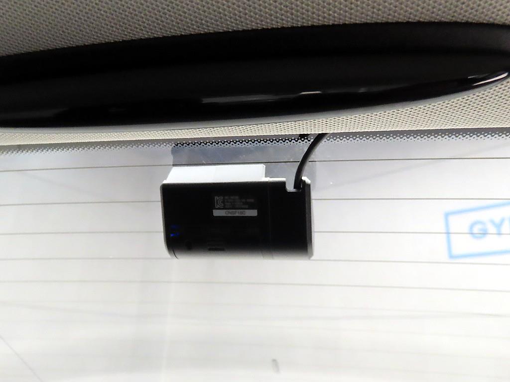 벤츠 C클래스(4세대) C200 d - 이미지 2