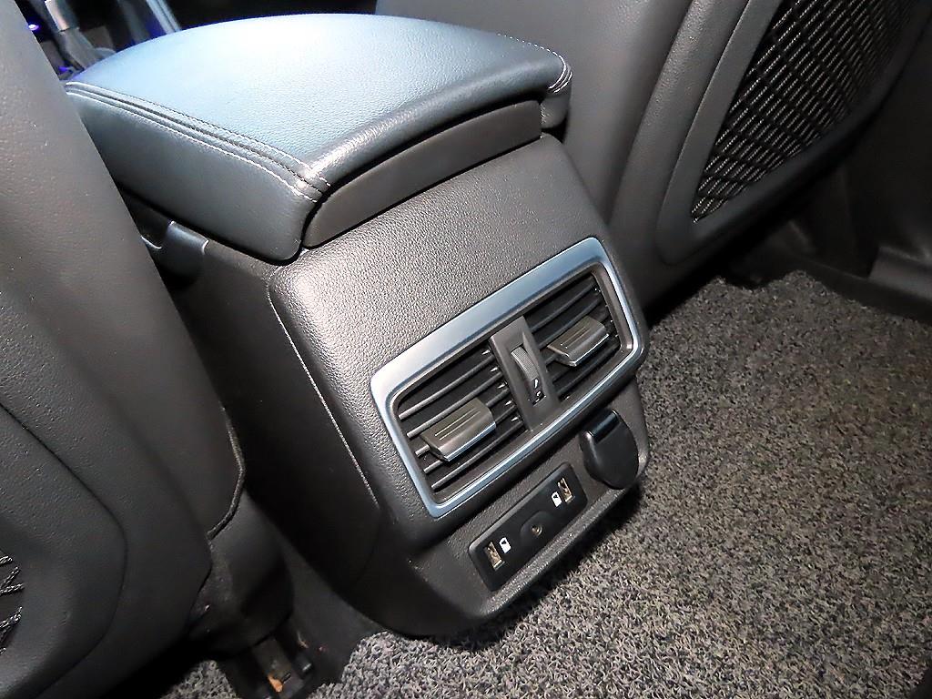 르노 (삼성) QM6 2.0 dCi 2WD RE 시그니처 - 이미지 17