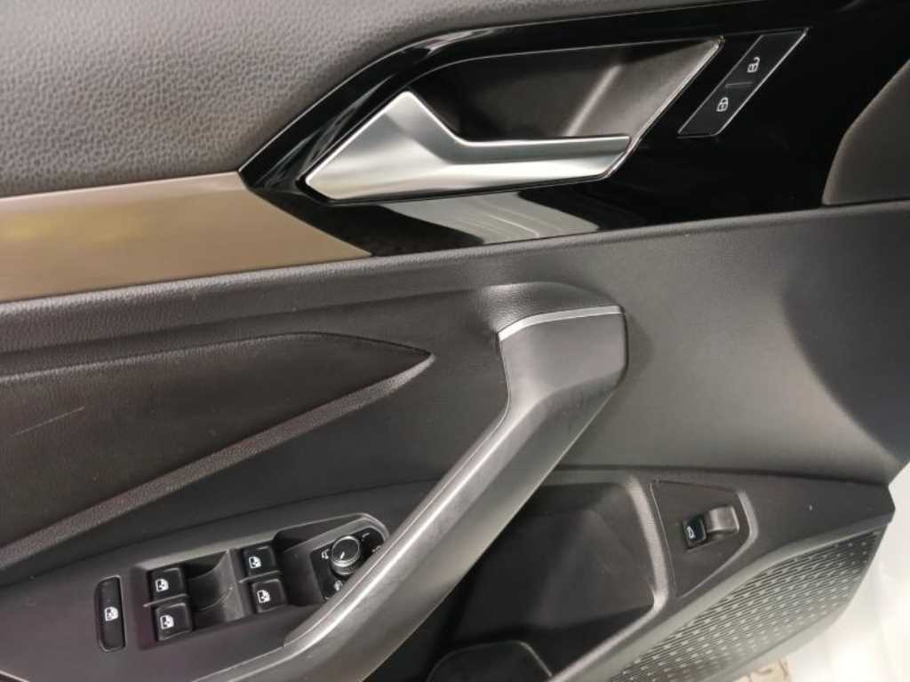 폭스바겐 제타(7세대) 1.4 TSI 프레스티지 - 이미지 20