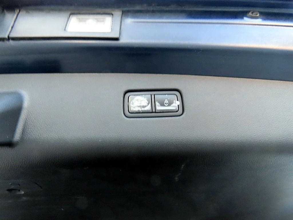 제네시스 GV70 2.5T AWD 기본형 - 이미지 3