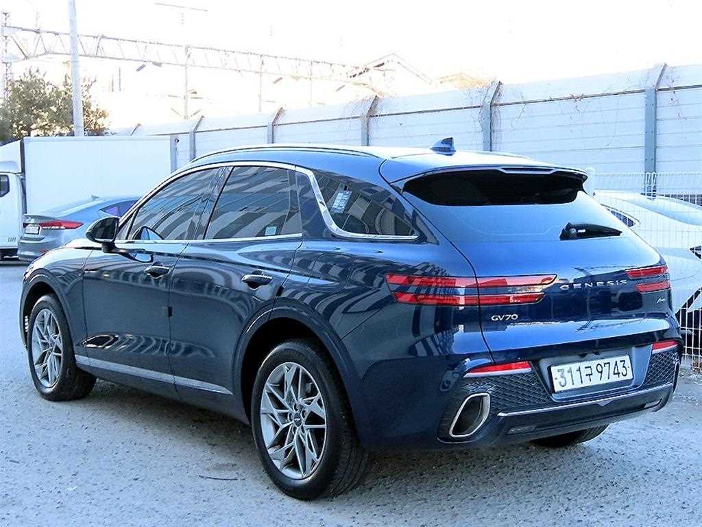 제네시스 GV70 2.5T AWD 기본형 - 이미지 12