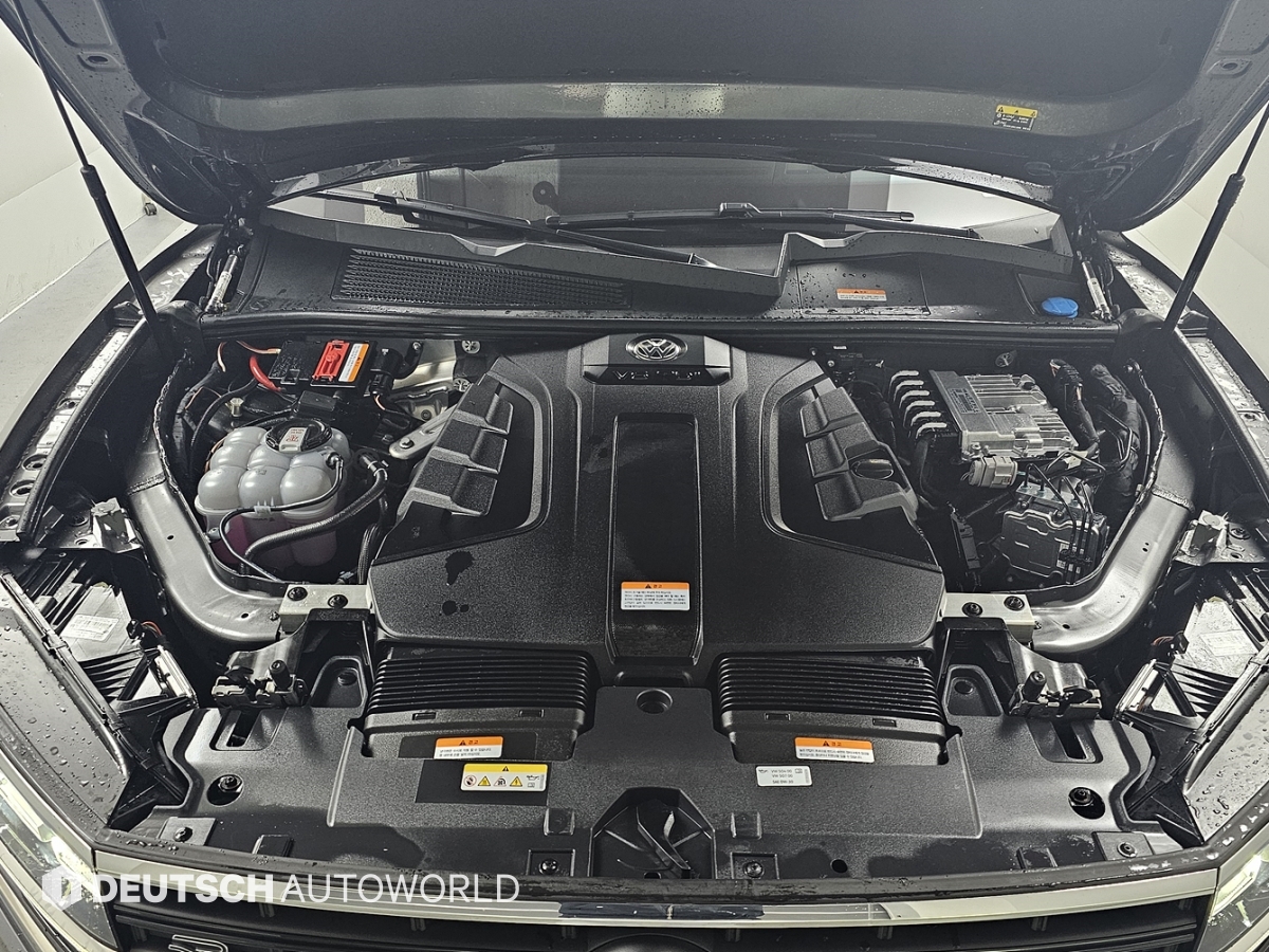 폭스바겐 투아렉(3세대) 3.0 TDI R 라인