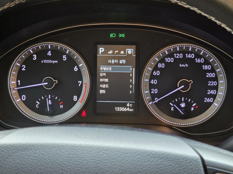 현대 그랜저IG 3.0 LPi 렌터카 익스클루시브 - 이미지 9