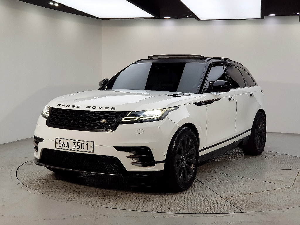 랜드로버 레인지로버 벨라 3.0 D300 SE R다이나믹