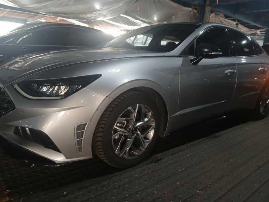 현대 쏘나타(DN8) 1.6 터보 프리미엄 패밀리