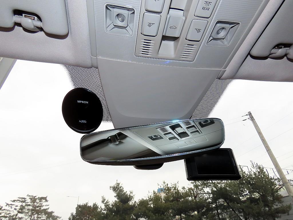 폭스바겐 티구안(2세대) 2.0 TDI 프레스티지 - 이미지 8