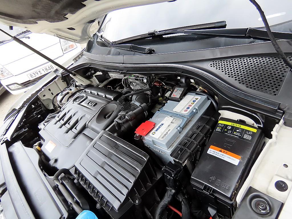 폭스바겐 티구안(2세대) 2.0 TDI 프레스티지 - 이미지 15