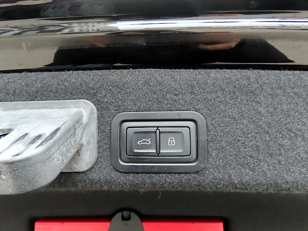 아우디 A6(4세대) 40 TDI 콰트로 프리미엄