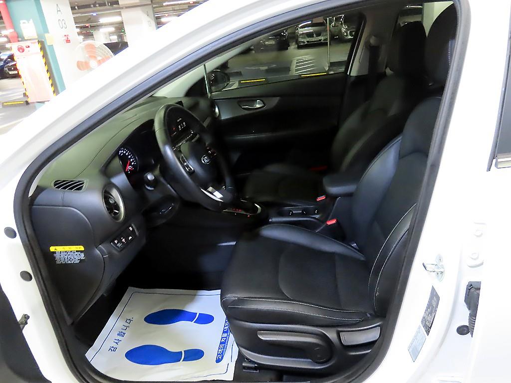 기아 올 뉴K3 1.6 가솔린 스탠다드 LED팩 - 이미지 9