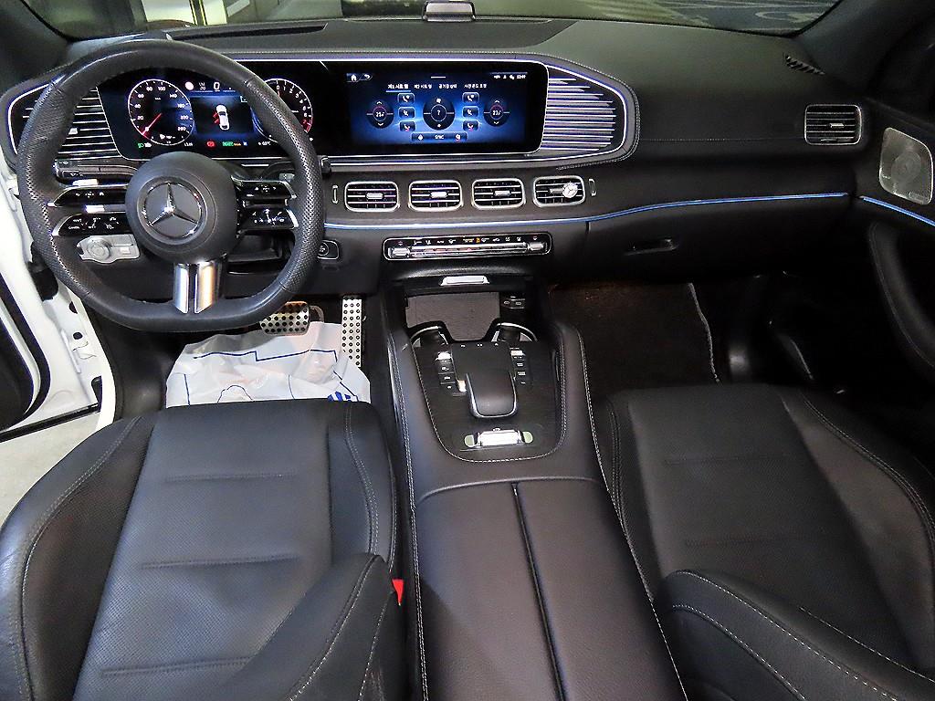 벤츠 GLE클래스(4세대) GLE 400e 4매틱 쿠페 - 이미지 20