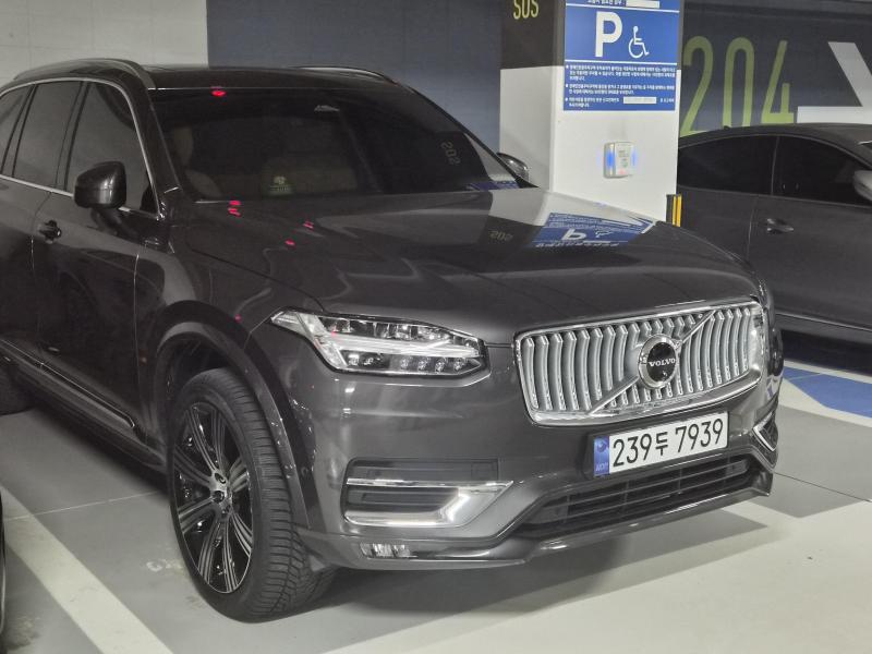 볼보 XC90(2세대) B6 AWD 울트라 브라이트 - 이미지 13