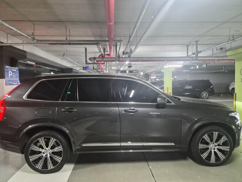 볼보 XC90(2세대) B6 AWD 울트라 브라이트 - 이미지 14