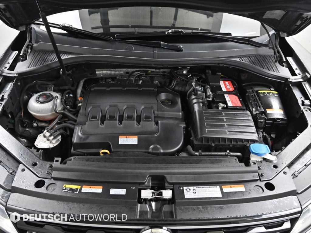 폭스바겐 티구안(2세대) 2.0 TDI 프리미엄 - 이미지 16