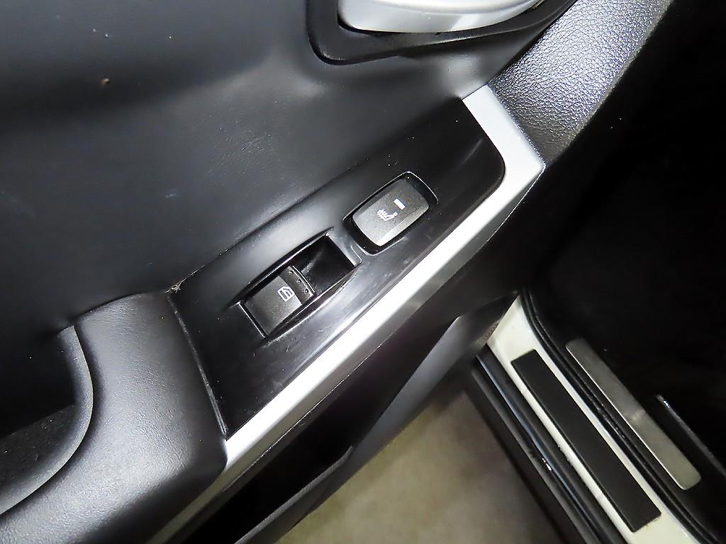 KG모빌리티(쌍용) 뉴 코란도C 2.0 AWD 어드벤처 에디션