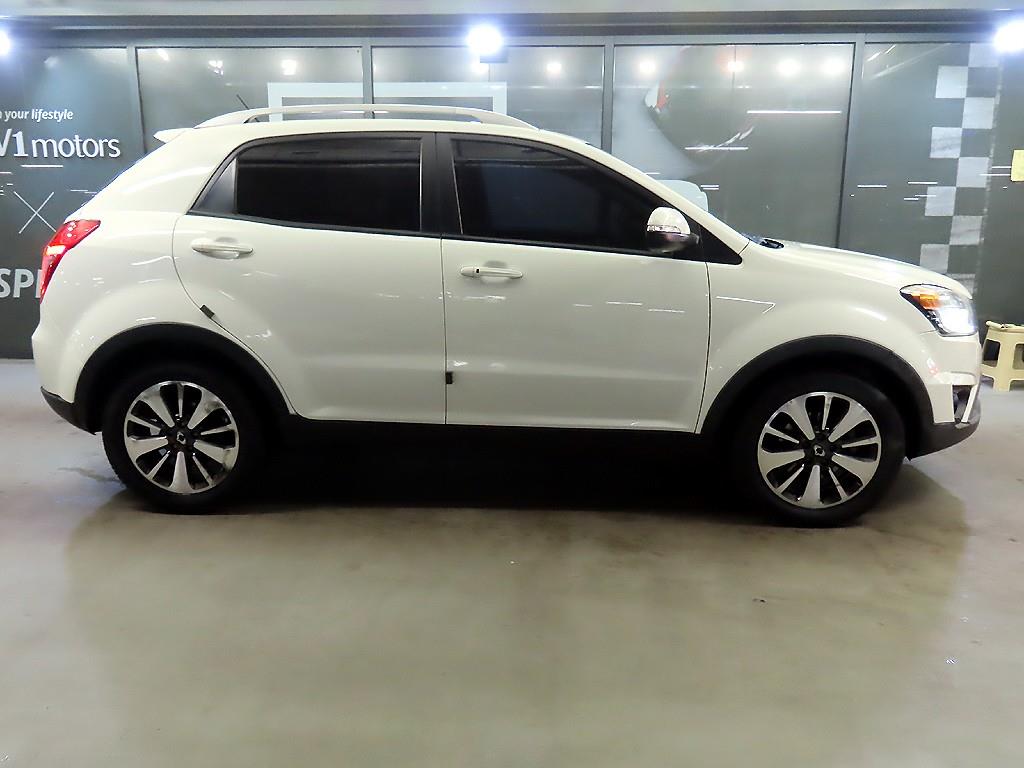 KG모빌리티(쌍용) 뉴 코란도C 2.0 AWD 어드벤처 에디션 - 이미지 3