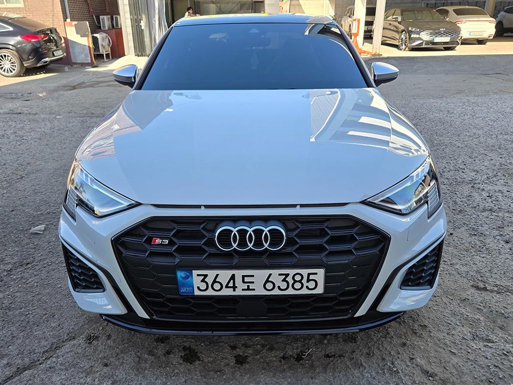 아우디 S3(4세대) 2.0 TFSI 콰트로 - 이미지 8