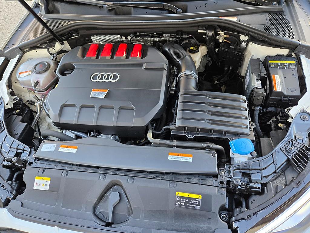 아우디 S3(4세대) 2.0 TFSI 콰트로 - 이미지 15