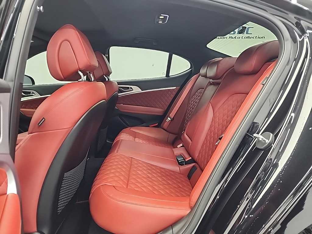 제네시스 더 뉴G70 가솔린 3.3T 2WD 스포츠 패키지 - 이미지 6