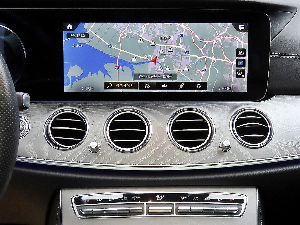벤츠 E클래스(5세대) E350 4매틱 AMG 라인 - 이미지 6