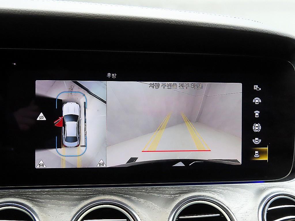 벤츠 E클래스(5세대) E350 4매틱 AMG 라인 - 이미지 17