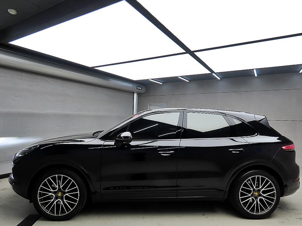 포르쉐 카이엔(3세대) 3.0 V6 - 이미지 18