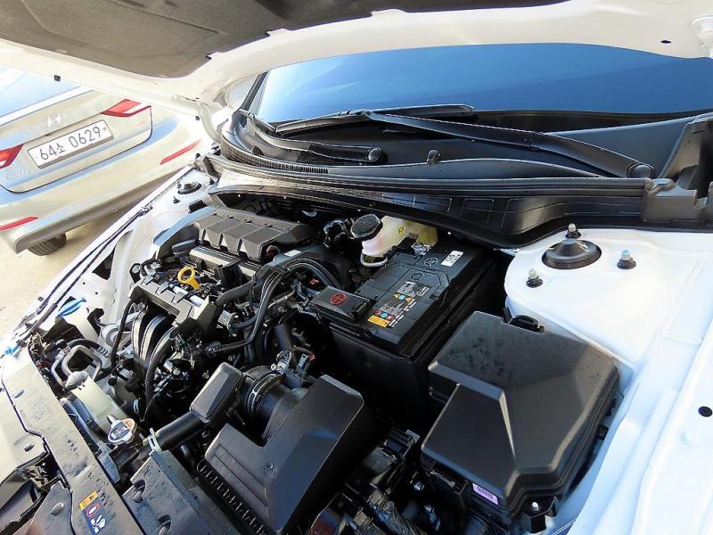 현대 더 뉴아반떼(CN7) 가솔린 1.6 인스퍼레이션 - 이미지 11