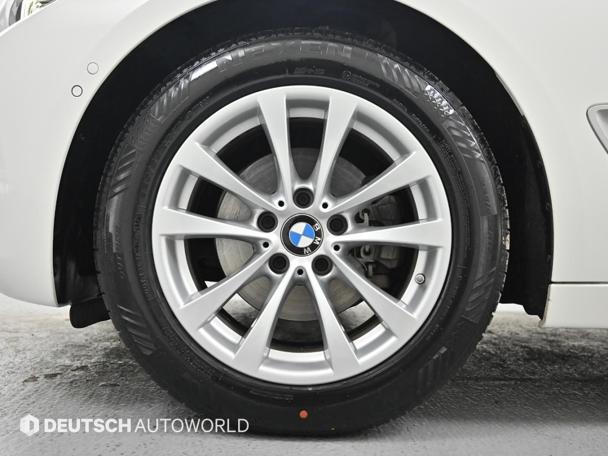 BMW 그란투리스모(GT) 3시리즈 GT 320d - 이미지 17