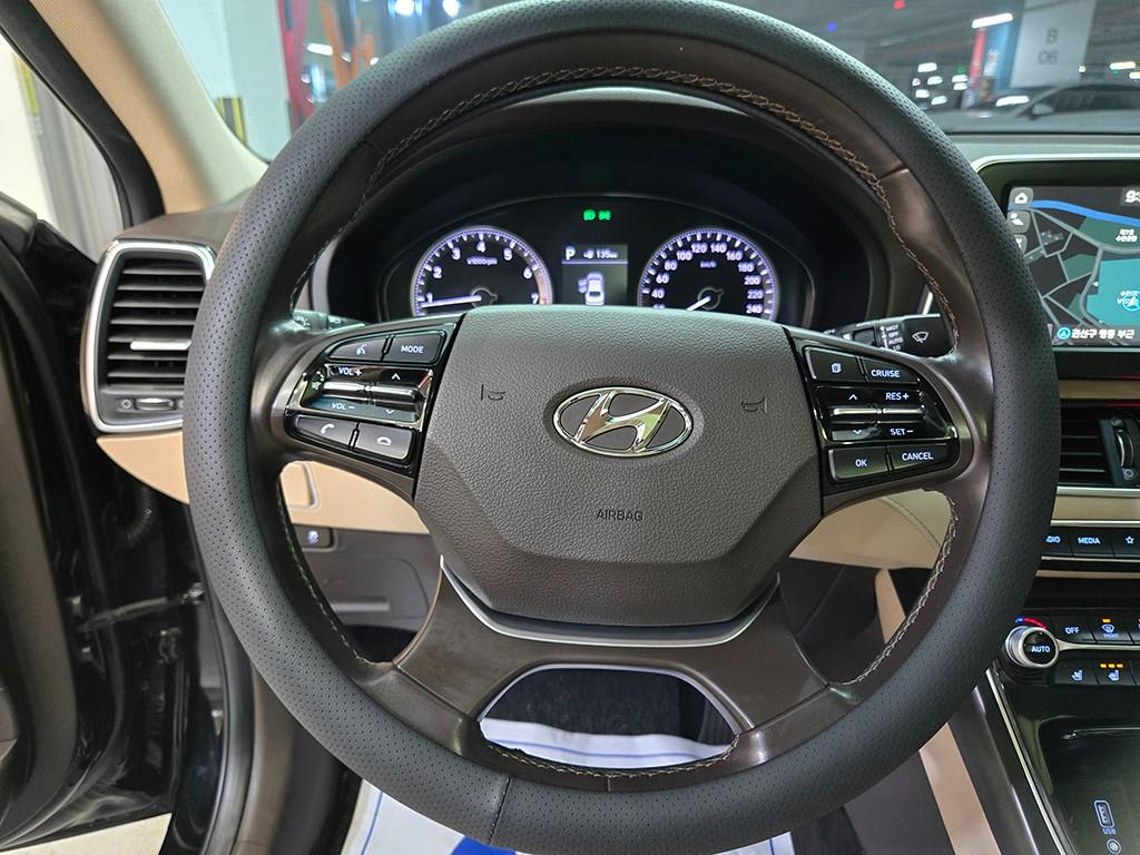 현대 그랜저IG 2.4 GDi 프리미엄 스페셜 - 이미지 8