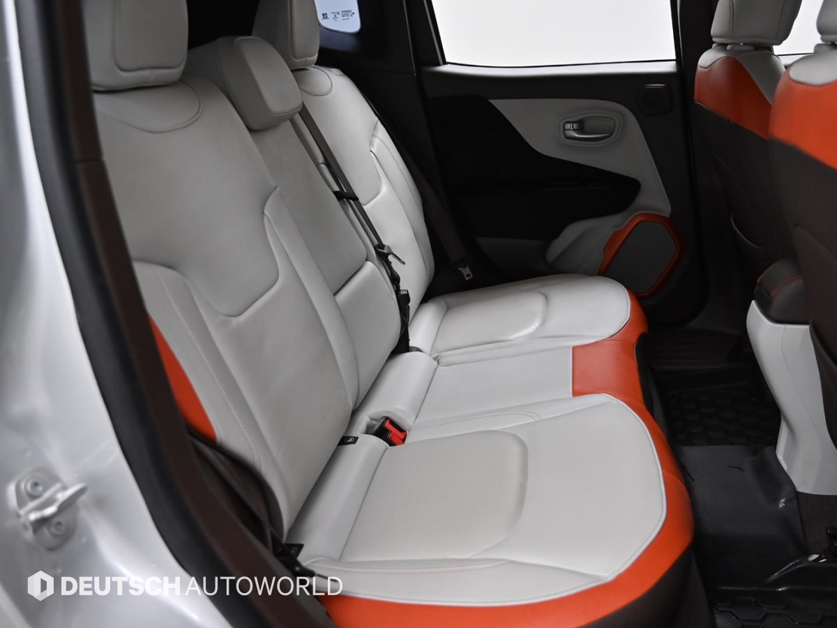 지프 레니게이드 2.0 디젤 AWD 리미티드 - 이미지 19