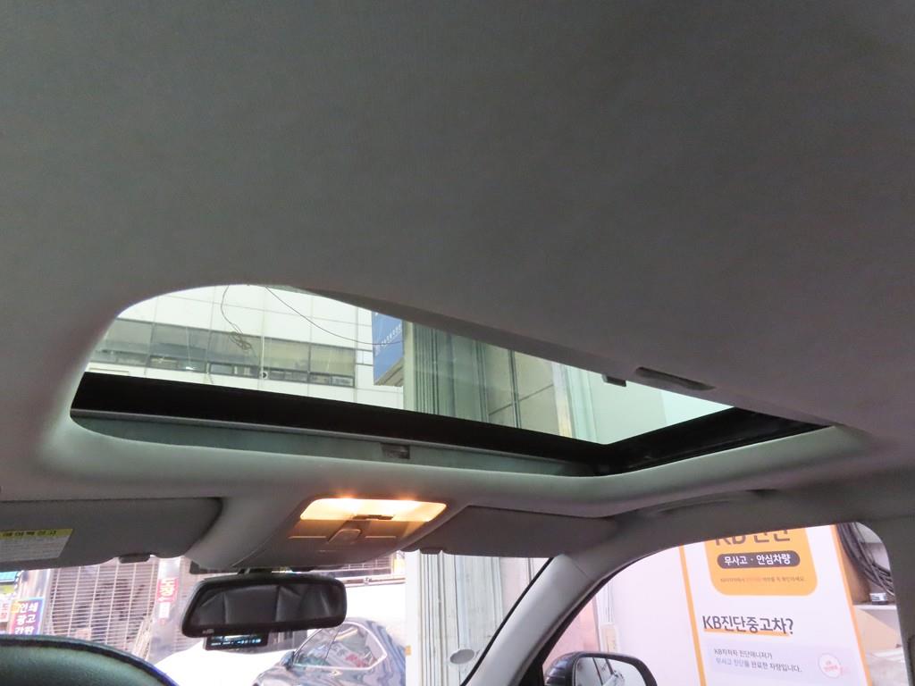 KG모빌리티(쌍용) 렉스턴 스포츠 2.2 4WD 프레스티지 - 이미지 16