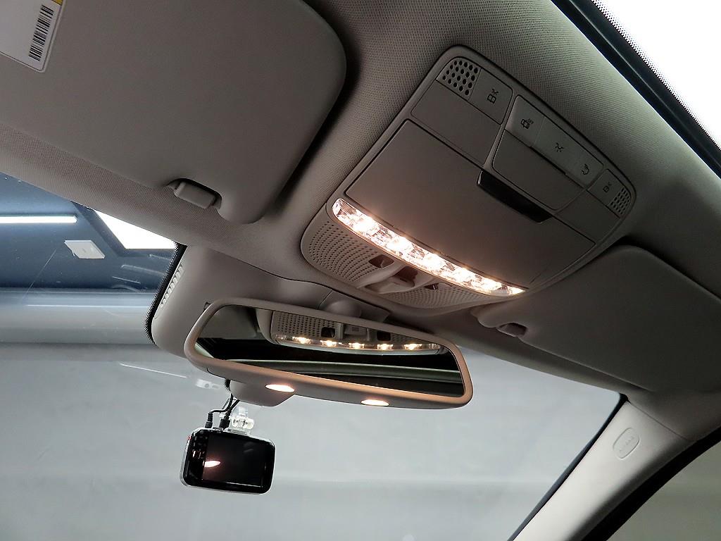 벤츠 C클래스(4세대) C200 - 이미지 12