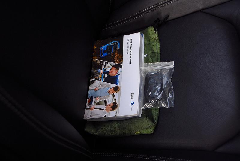 지프 레니게이드 2.4 가솔린 리미티드 - 이미지 10