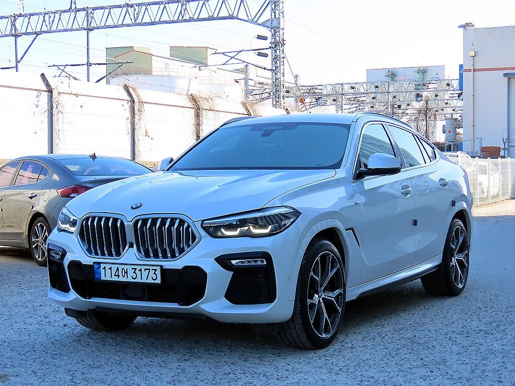 BMW X6(3세대) 30d xDrive M 스포츠팩 - 이미지 6