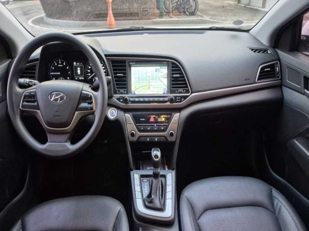 현대 아반떼AD 1.6 GDi 밸류 플러스 - 이미지 4