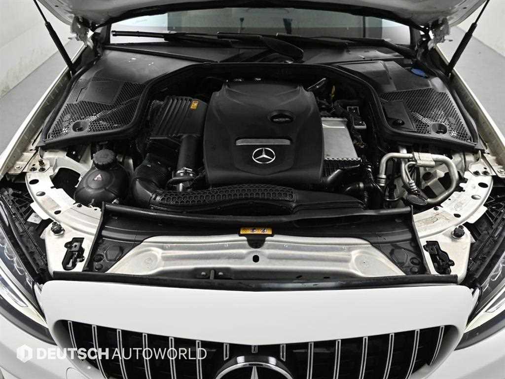 벤츠 C클래스(4세대) C200 쿠페 - 이미지 3