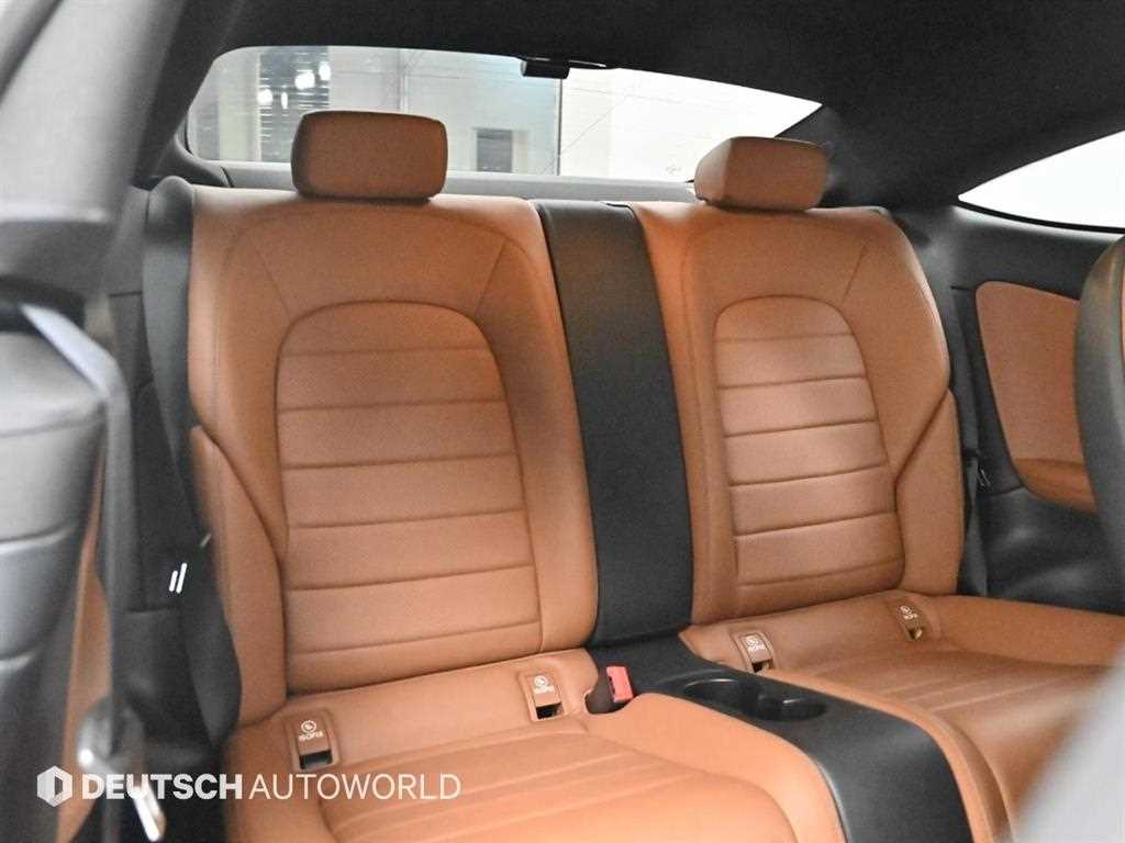 벤츠 C클래스(4세대) C200 쿠페 - 이미지 14