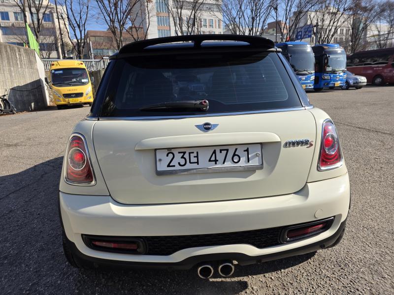 미니 쿠퍼(2세대) 1.6 S - 이미지 11