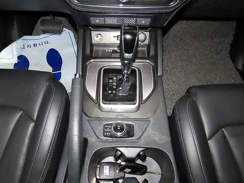 KG모빌리티(쌍용) 렉스턴 스포츠 2.2 4WD 프레스티지 - 이미지 20