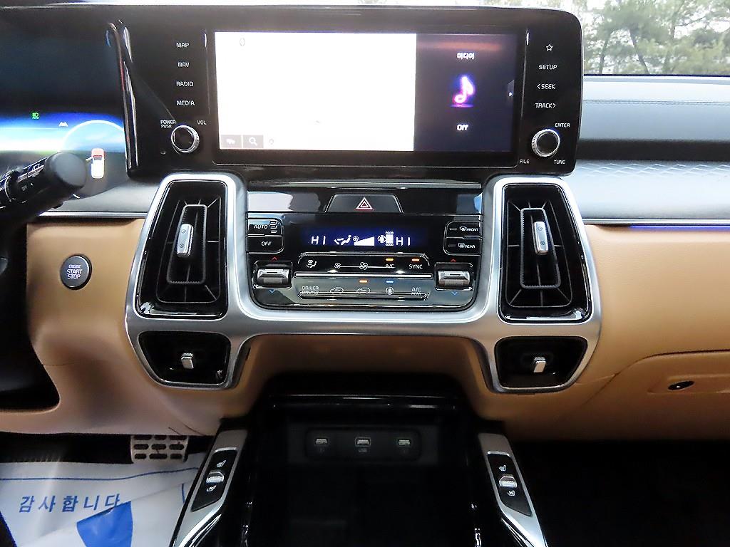 기아 신형쏘렌토 하이브리드(MQ4) 1.6 HEV 2WD 시그니처 - 이미지 4