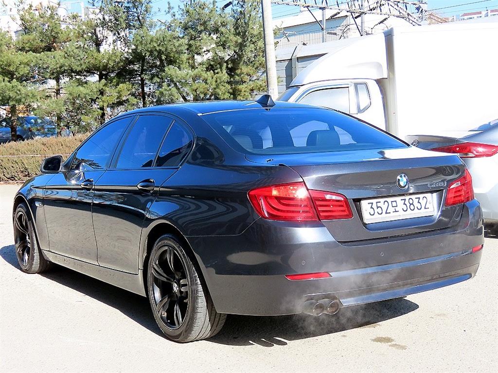 BMW 5시리즈(6세대) 528i - 이미지 13