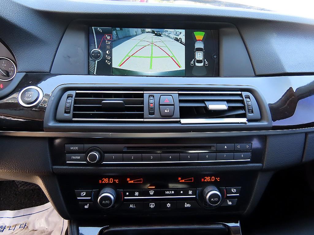 BMW 5시리즈(6세대) 528i - 이미지 15