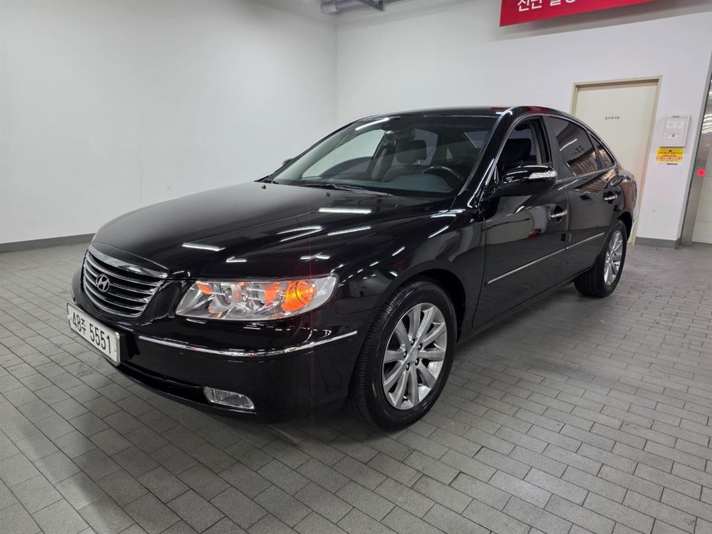 현대 그랜저 뉴 럭셔리 Q270 럭셔리 - 이미지 18