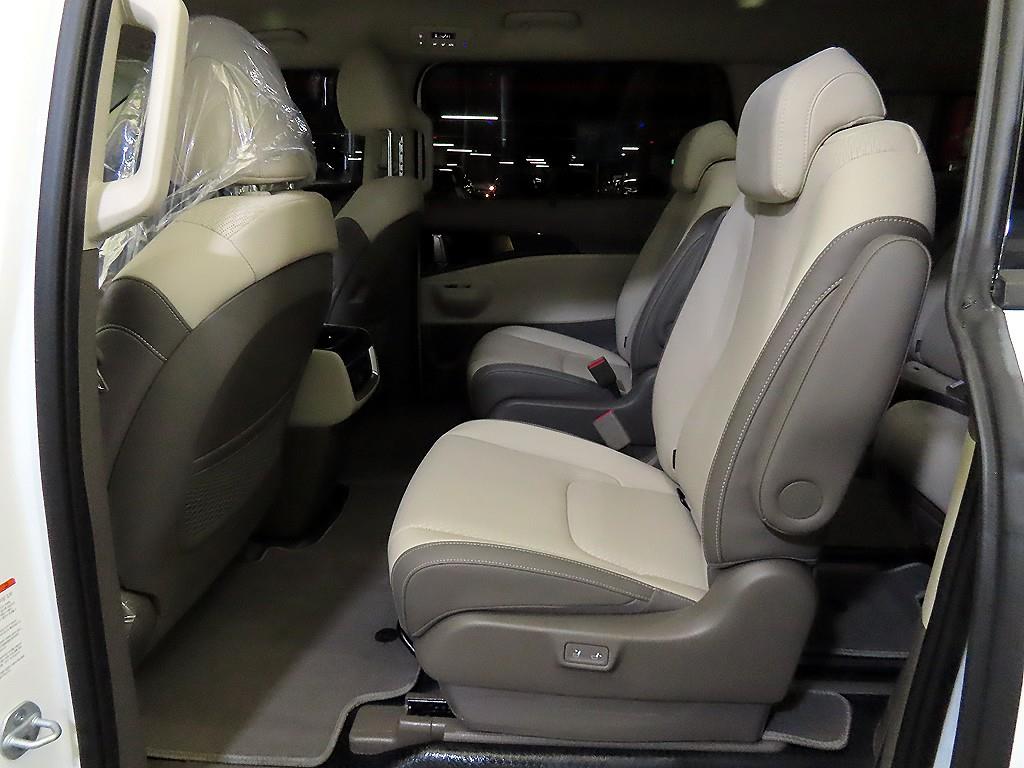 기아 더 뉴카니발(KA4) 9인승 가솔린 시그니처 - 이미지 14