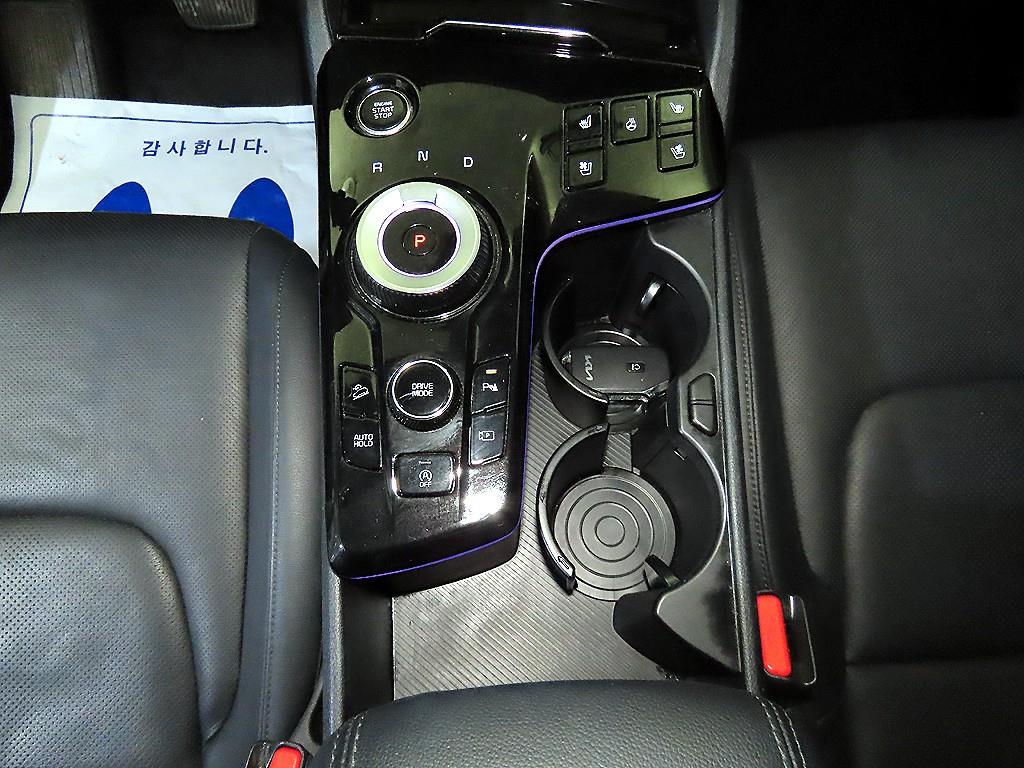 기아 디 올뉴스포티지 1.6 가솔린 2WD 시그니처 그래비티 - 이미지 16